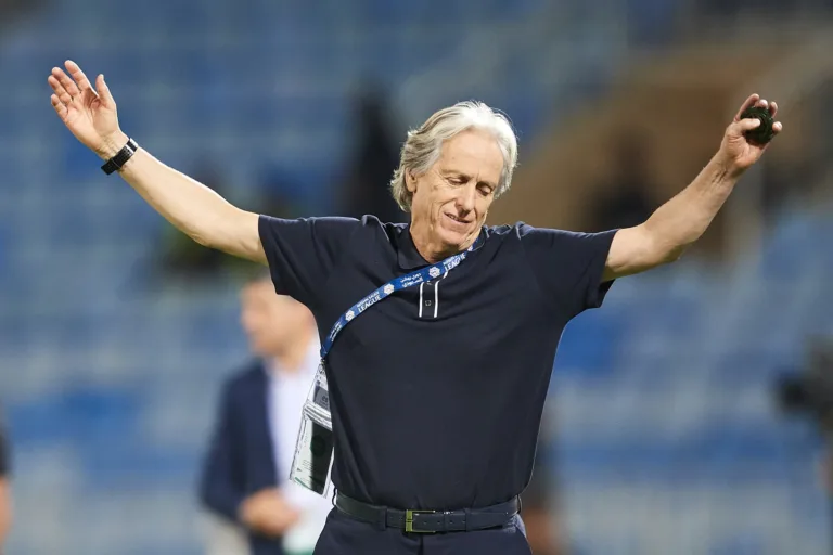 Jorge Jesus abre o jogo sobre possível “substituto” de Neymar no Al-Hilal