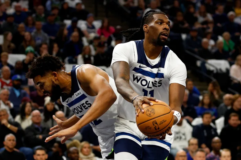 NBA: Timberwolves conquistam vitória sobre os Mavericks em duelo equilibrado