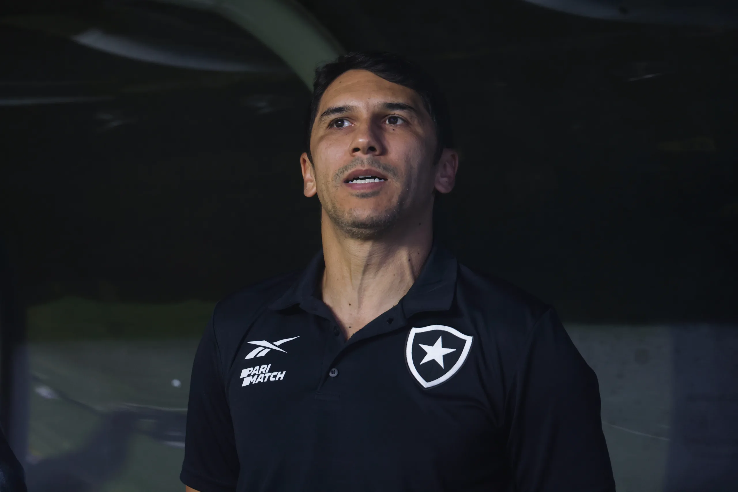 Após desabafo, Botafogo decide o futuro de técnico Bruno Lage