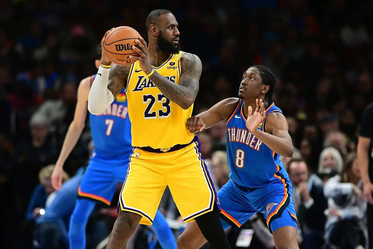 NBA: LeBron anota 40 pontos e comanda vitória dos Lakers sobre o Thunder