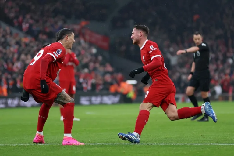 Em jogo eletrizante, Liverpool bate o Fulham na Premier League