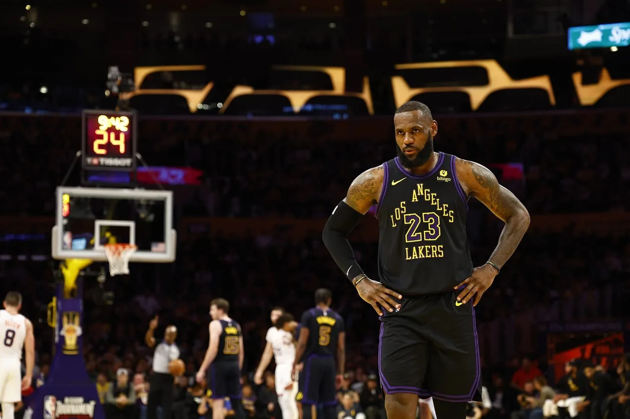Astro da NBA, LeBron James volta a criticar cultura armamentista dos Estados Unidos