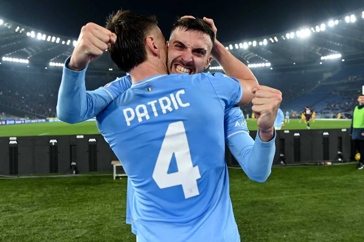 Lazio leva susto, mas busca a virada sobre o Frosinone