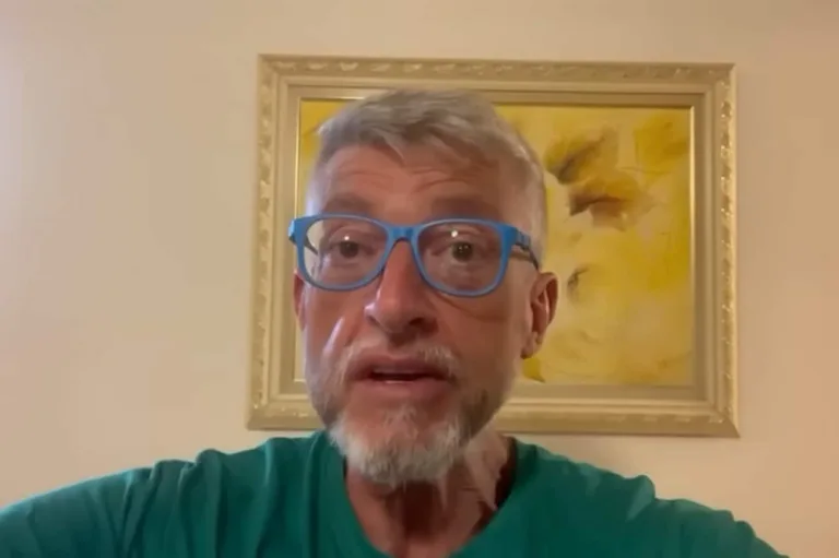 Farid crava avanço do Grêmio por centroavante; saiba mais