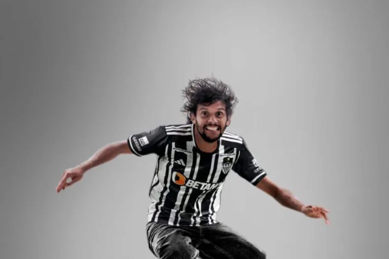 Atlético-MG anuncia chegada do meia Gustavo Scarpa