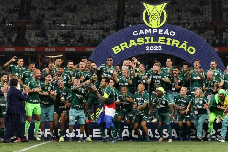 Dudu e mais: veja até quando os jogadores têm contrato com o Palmeiras