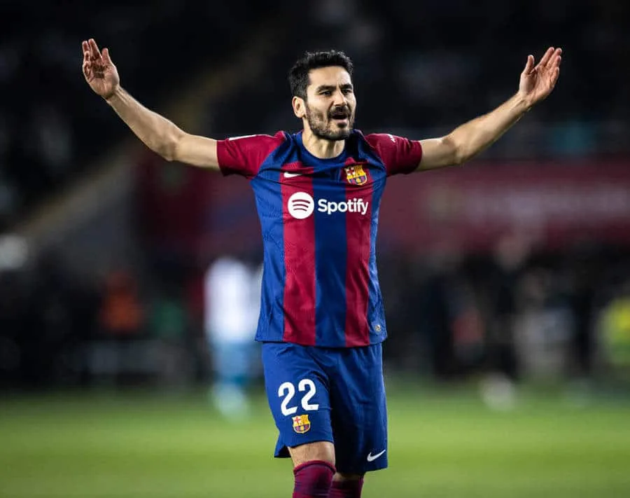 Gündogan, do FC Barcelona, sofre acidente durante treinamento de musculação