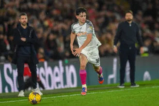 Charlie Patino, meia do Swansea