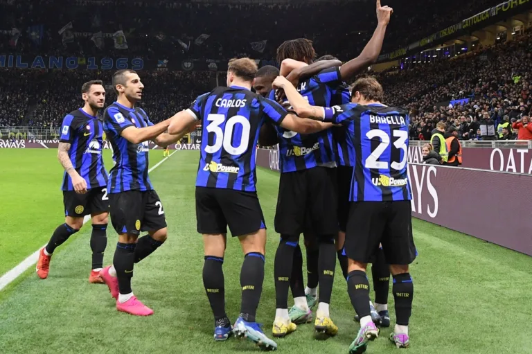 Inter de Milão derrota o Lecce pelo Campeonato Italiano