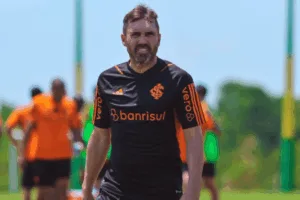 Escalação do Internacional: veja o provável time contra o Corinthians