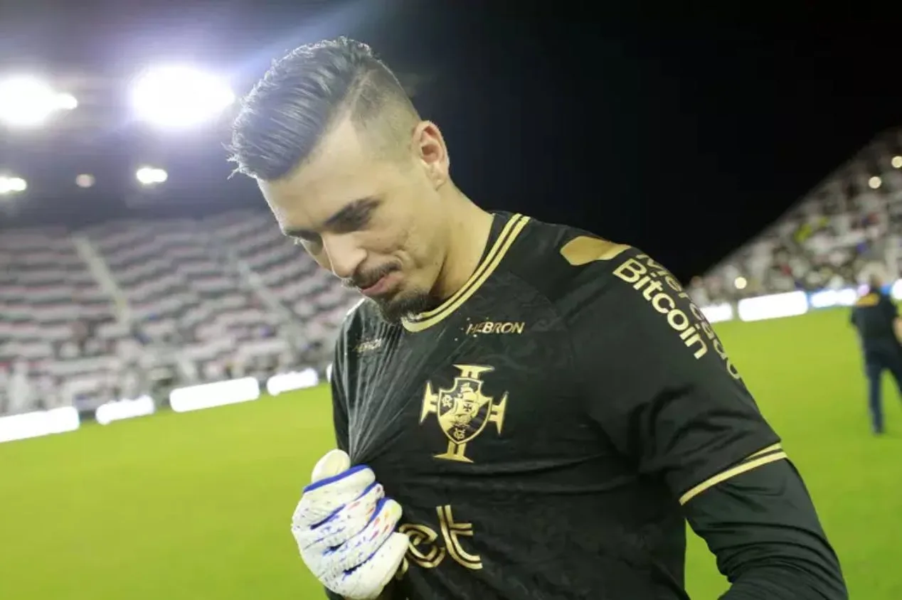 América-MG se prepara para Brasileirão Série B e aguarda Corinthians para anunciar Ivan