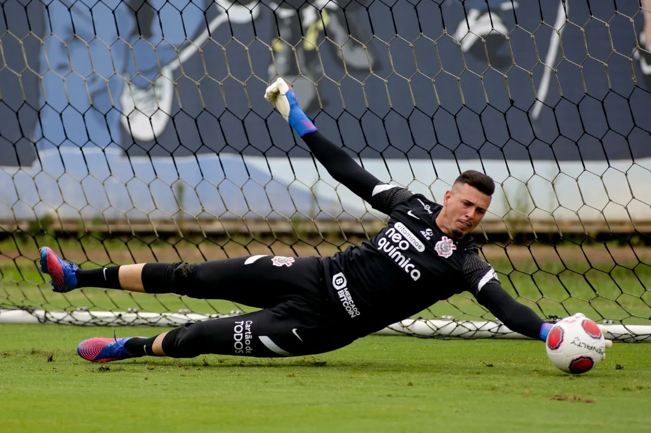 Corinthians se aproxima de emprestar goleiro para time da Série B