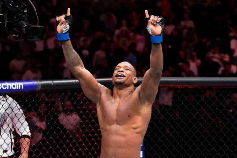 Jailton Malhadinho já tem data e adversário para voltar aos ringues do UFC