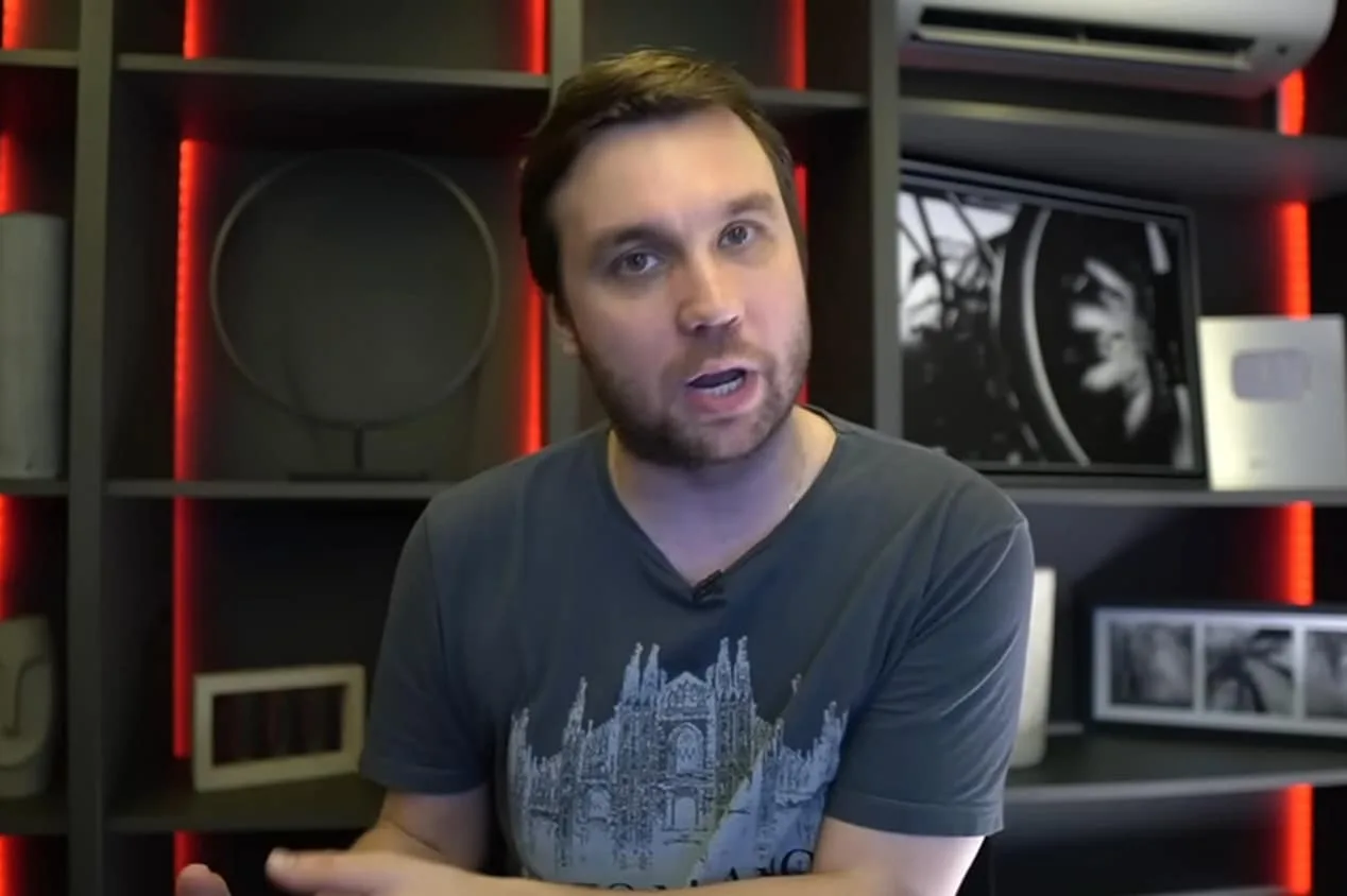 JB Filho revela salário no Donos da Bola da Band RS: “Você cai de costas”