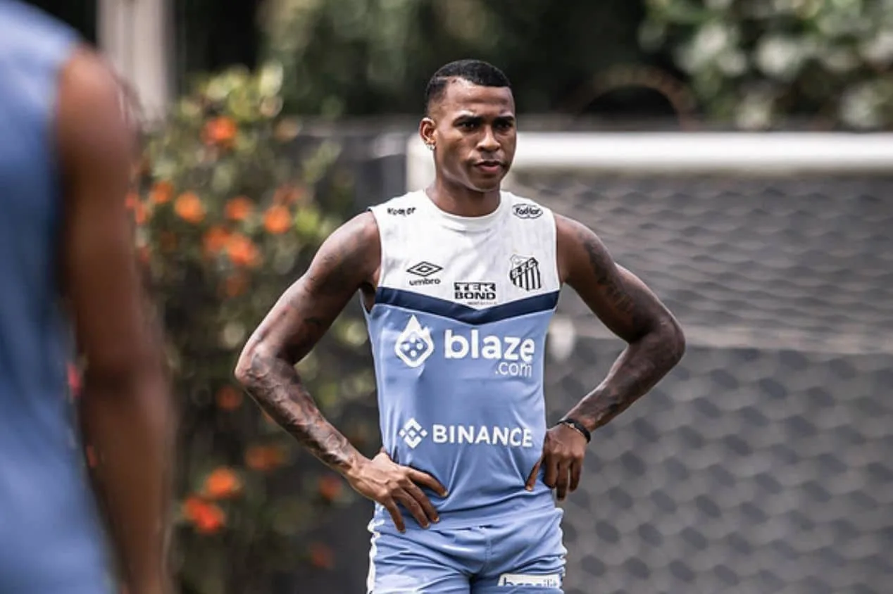 Jean Lucas fala sobre queda do Santos e deixa futuro em aberto