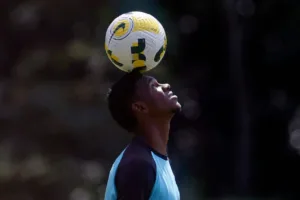 Botafogo confirma volta de Jeffinho; confira detalhes