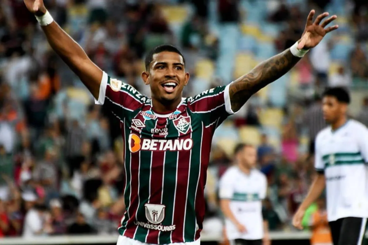 John Kennedy fala do sonho em jogar o Mundial de Clubes pelo Fluminense