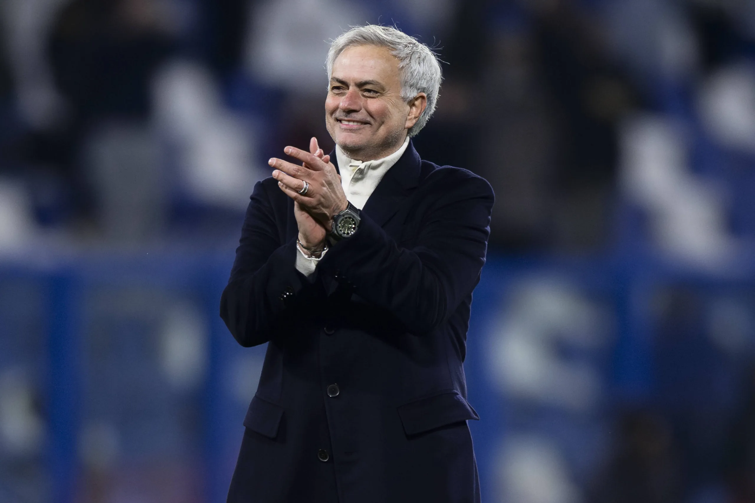 Mercado da bola: reviravolta sobre permanência de José Mourinho na Itália