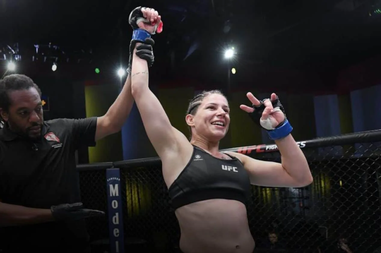 Karol Rosa traça meta rumo ao título peso-galo do UFC e elege principal concorrente