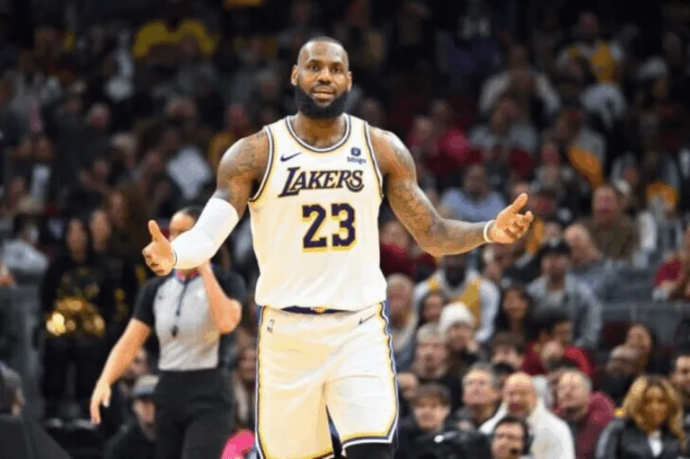 NBA: LeBron James fora dos Lakers? Agente abre o jogo sobre futuro