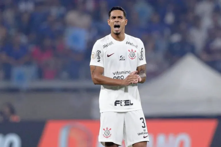 Corinthians diminui valor de Lucas Veríssimo junto ao Benfica e pode comprar o zagueiro; veja valores