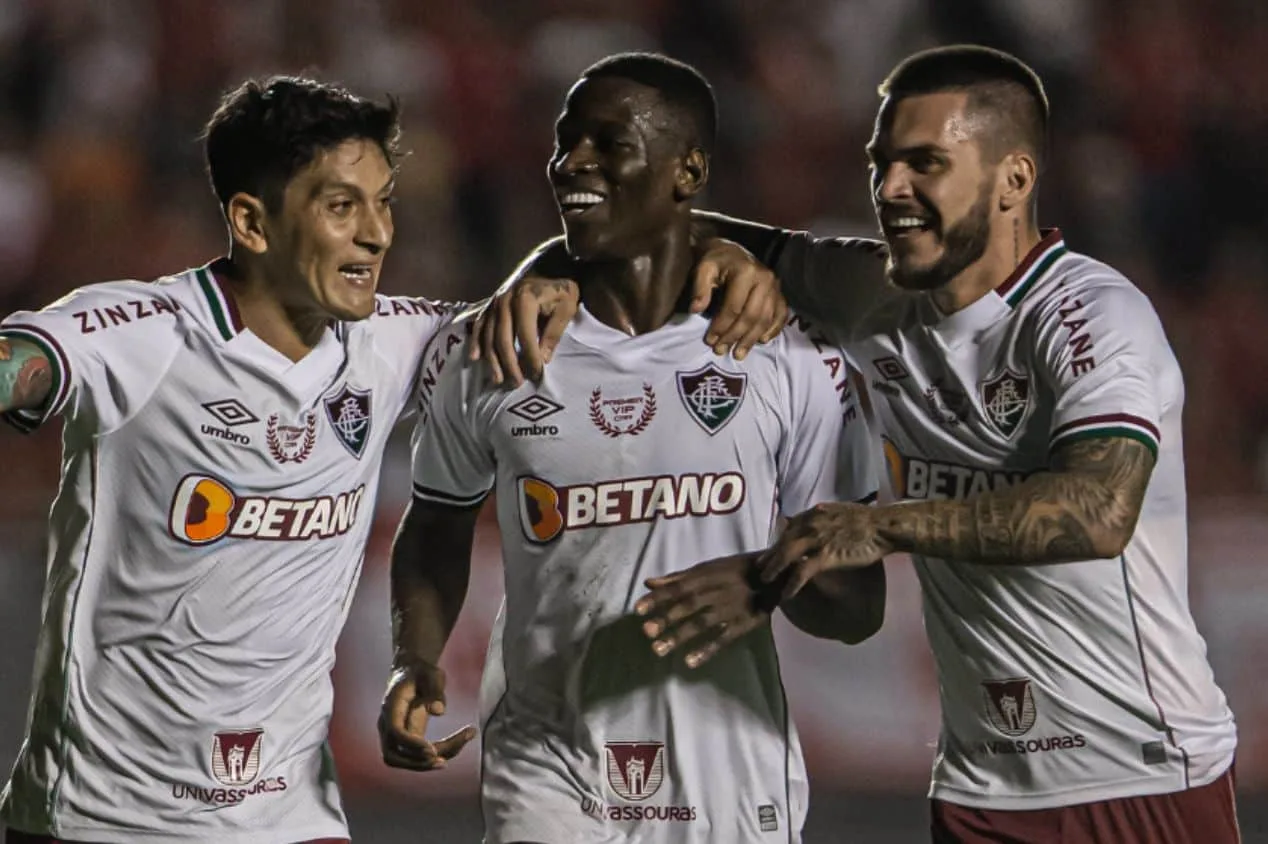 Flamengo ataca o mercado da bola e mira empréstimo de ex-atacante do Fluminense