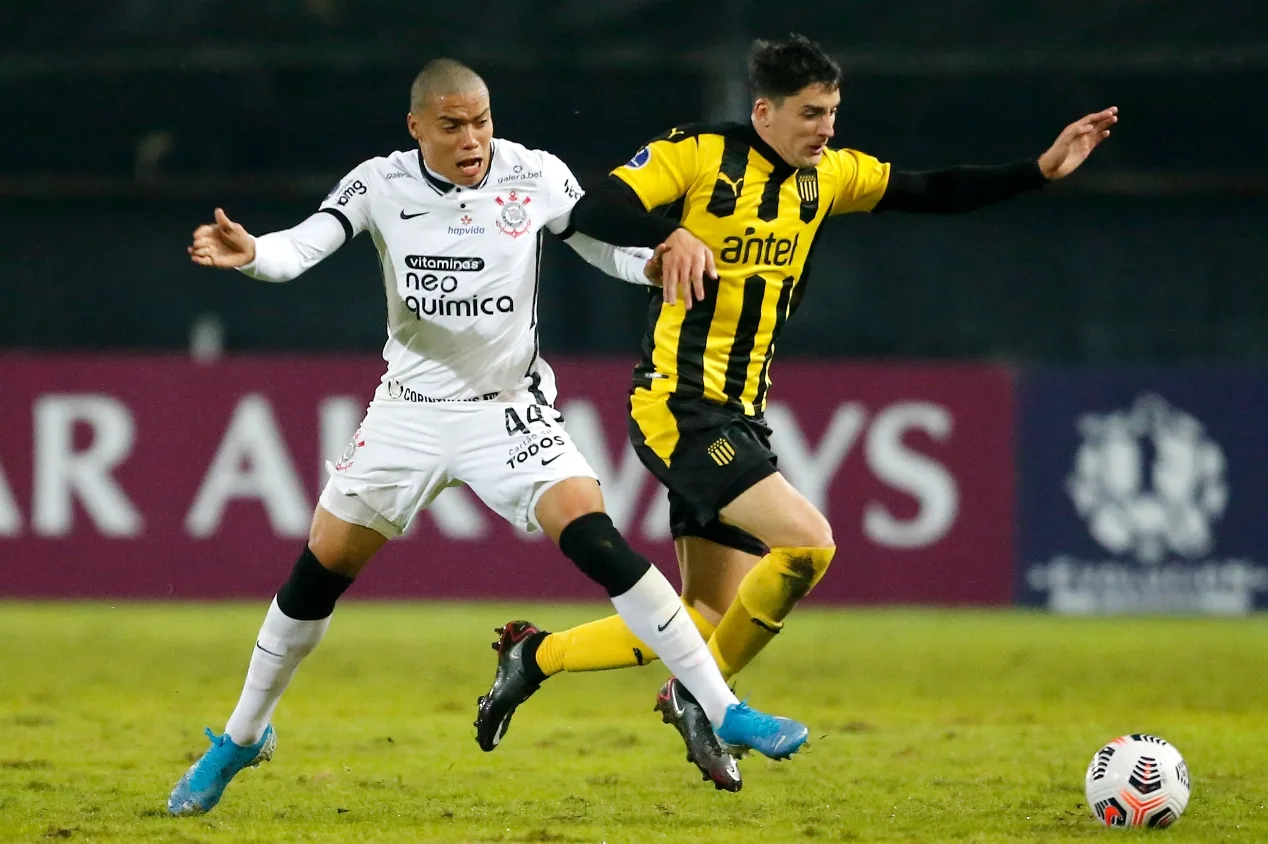 Jogador se manifesta sobre possível retorno ao Corinthians