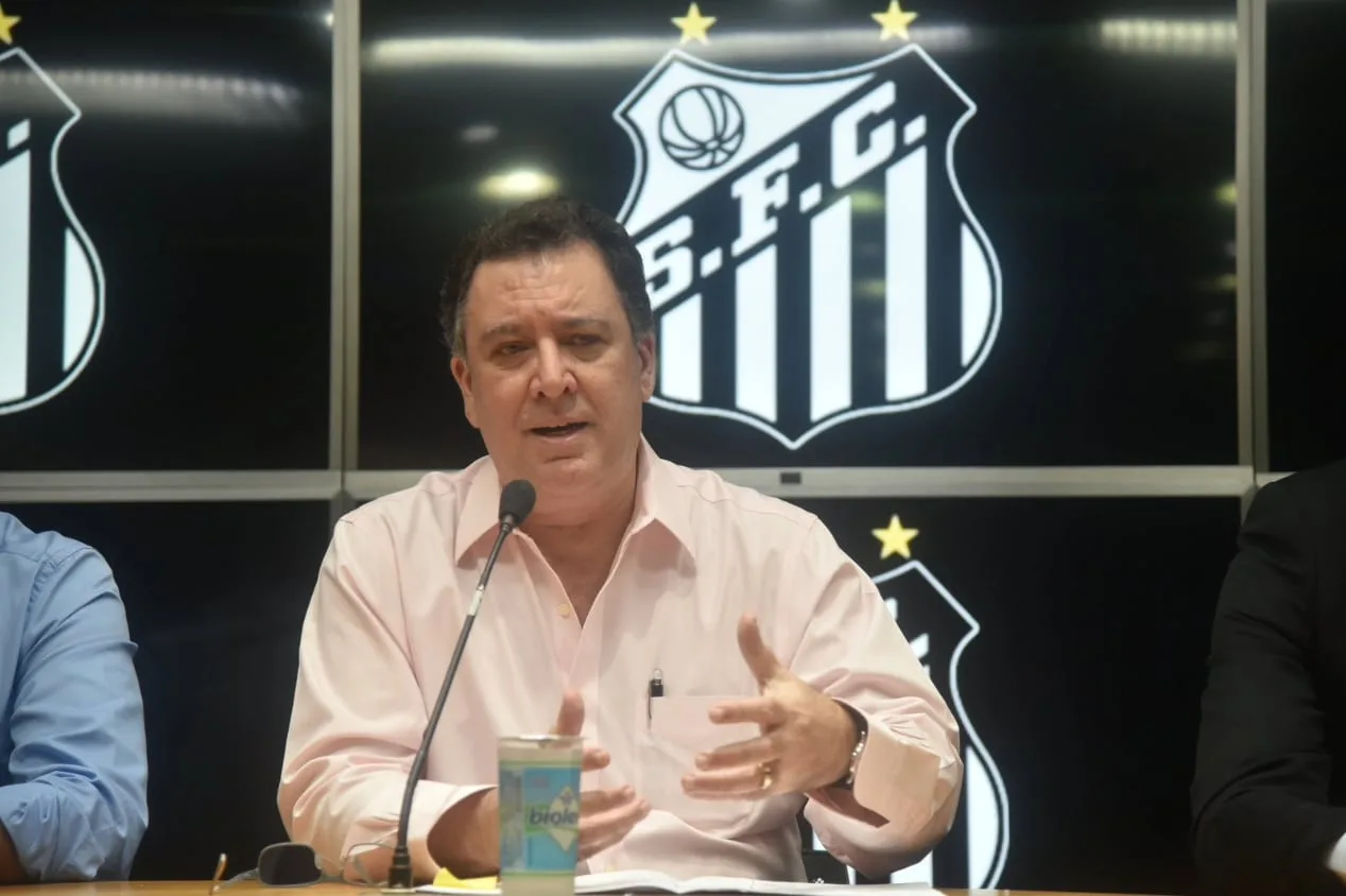 Marcelo Teixeira faz promessa após rebaixamento do Santos no Brasileirão