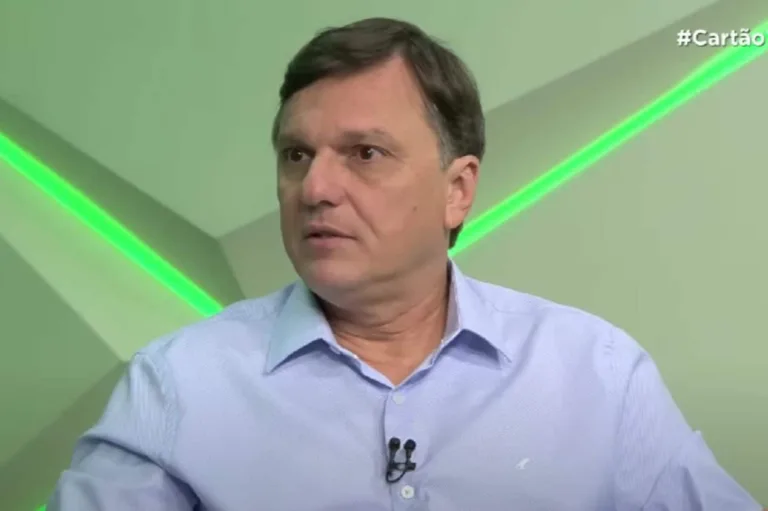 Mauro Cezar alerta sobre permanência de “jogador bem caro” do Flamengo: “Faz sentido?”