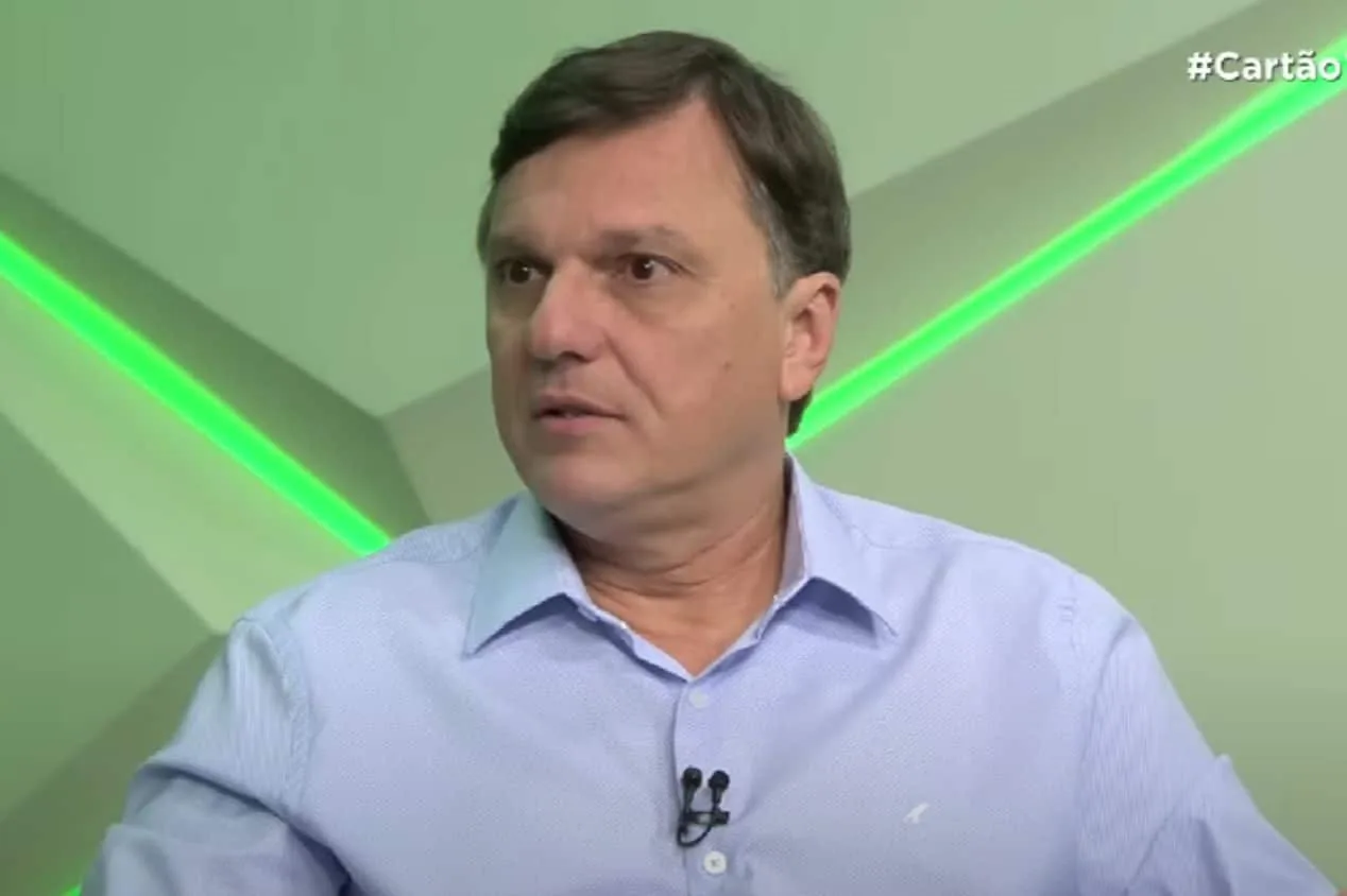 Mauro Cezar alerta sobre permanência de “jogador bem caro” do Flamengo: “Faz sentido?”