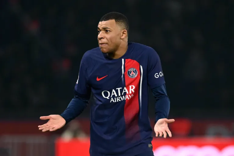 Champions League: Mbappé levará o PSG à vitória contra o Borussia Dortmund hoje?