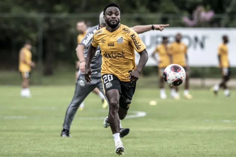 Mendoza, do Santos, é procurado por clube do exterior, mas negócio esfria; saiba o motivo