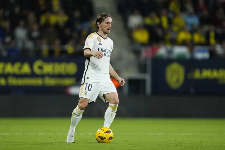 Real Madrid: Luka Modrić recuperado de lesão