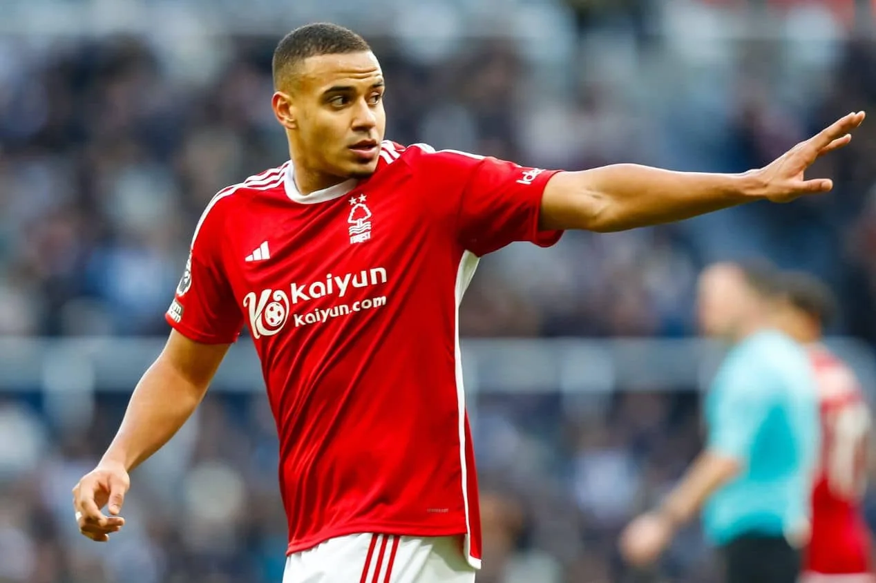 Murillo, ex-Corinthians, lidera estatística desde a sua estreia na Premier League