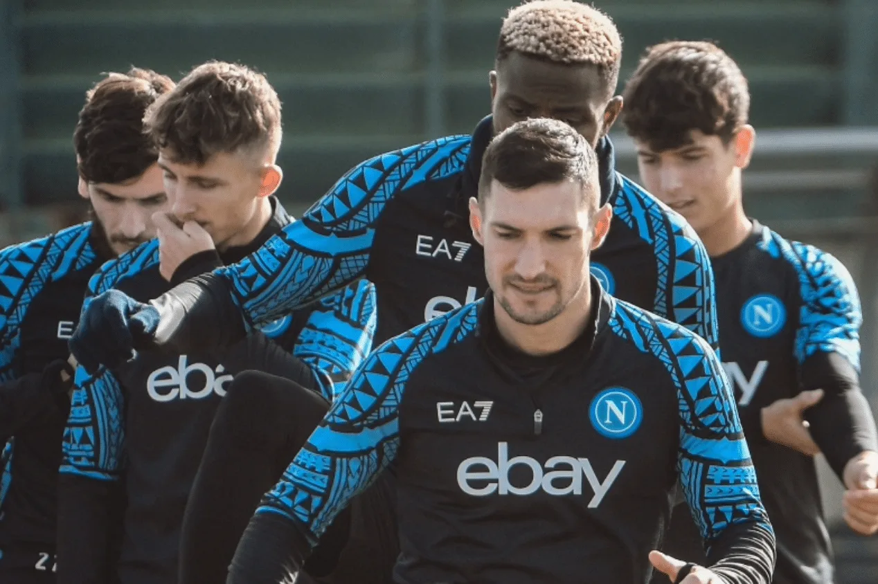 Veja a provável escalação do Napoli hoje contra a Juventus