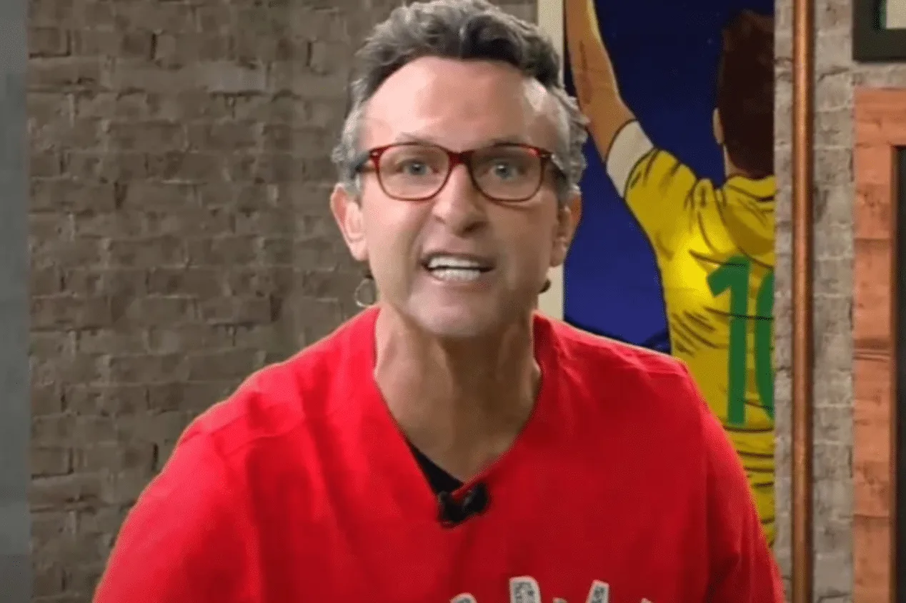 Craque Neto ‘esquece’ Botafogo e detona outro time do Brasileirão: “Pipoca demais”