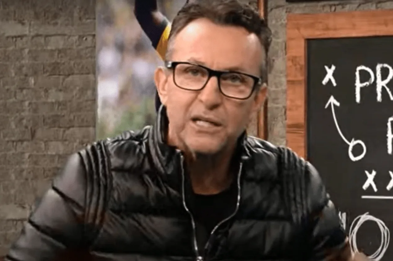 Neto sobe tom contra jogador de time do Brasileirão: “Arrebenta o ambiente”