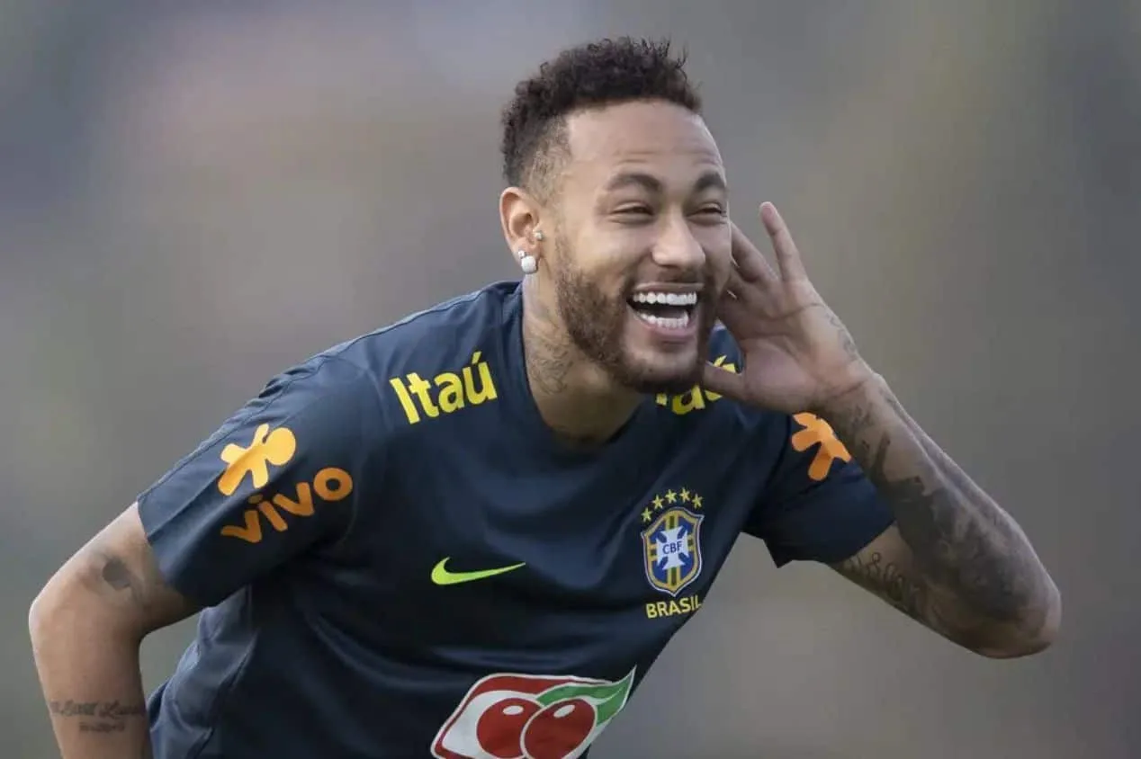 Neymar diz que vai comprar time brasileiro e brinca sobre ‘reforço’: “Deixa comigo”