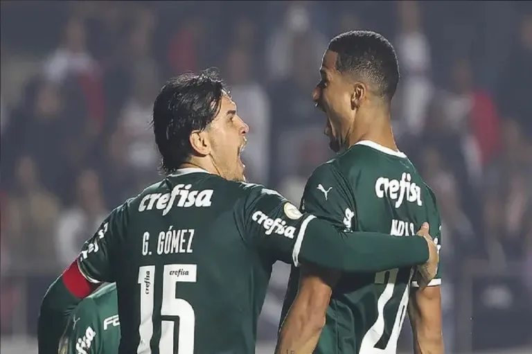 Palmeiras inicia conversas por renovação com zagueiro