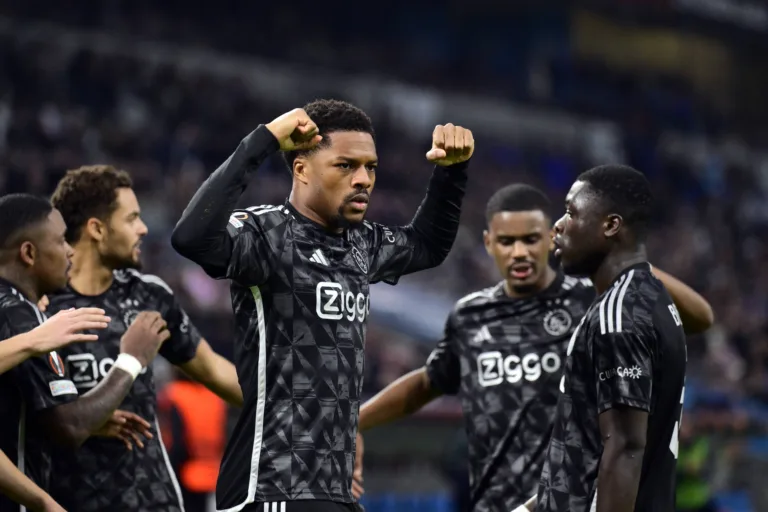 Palpite Ajax x AEK Atenas – Liga Europa – 14/12/2023