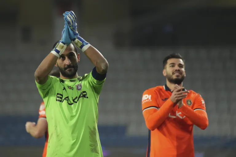 Palpite Basaksehir x Sivasspor – Campeonato Turco – 19/12/2023