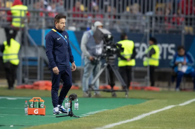 Pré-Olímpico da Venezuela será a prova de fogo de Ramon Menezes à frente da Seleção Sub-23