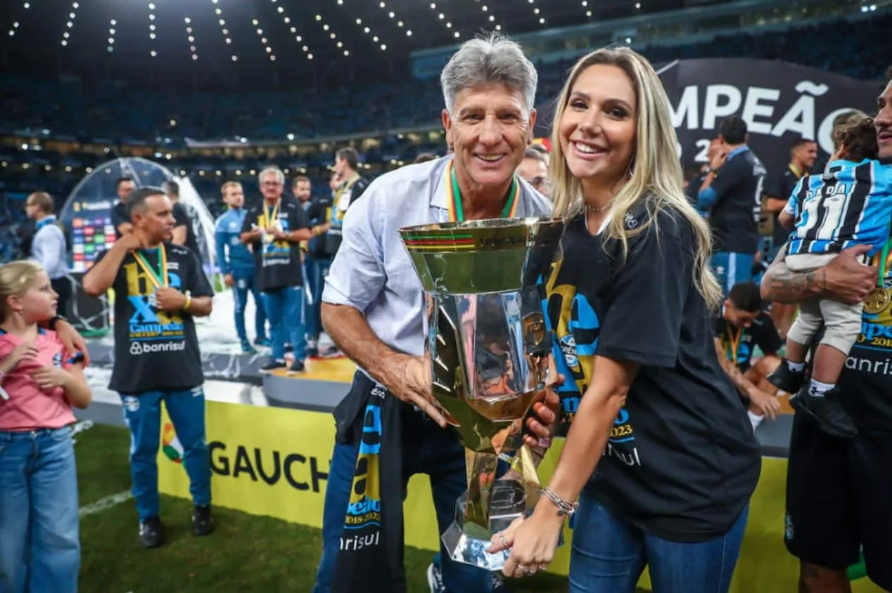 Renato Gaúcho explica motivo para recusar aposentadoria e “dedura” Carol Portaluppi: “Gasta demais”