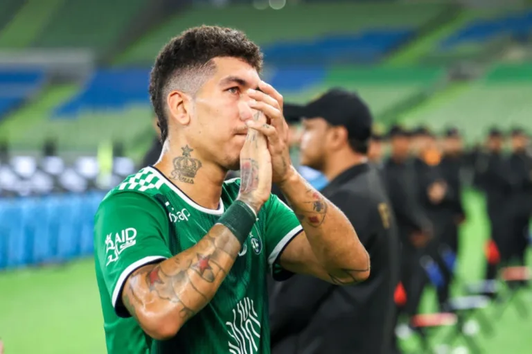 Firmino no Corinthians? Denílson abre o jogo sobre possibilidade