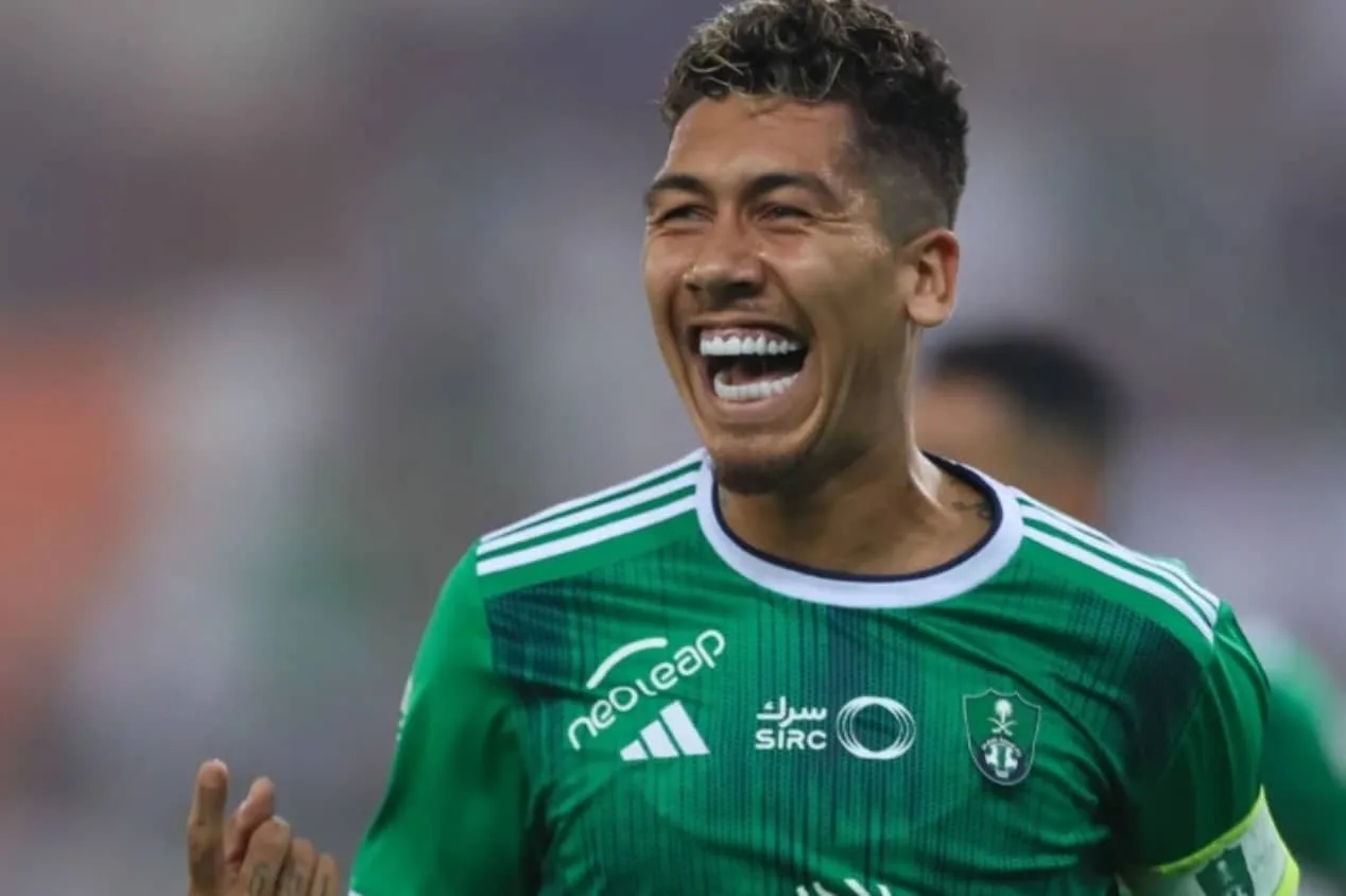 Milton Neves ‘torce’ para Firmino fechar com time do Brasil: “Seria incrível”