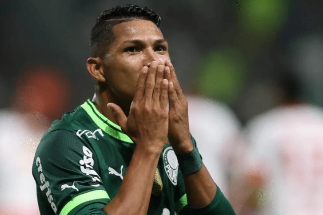 Rony ‘bate o martelo’ e responde se fica no Palmeiras: “Tudo indica”