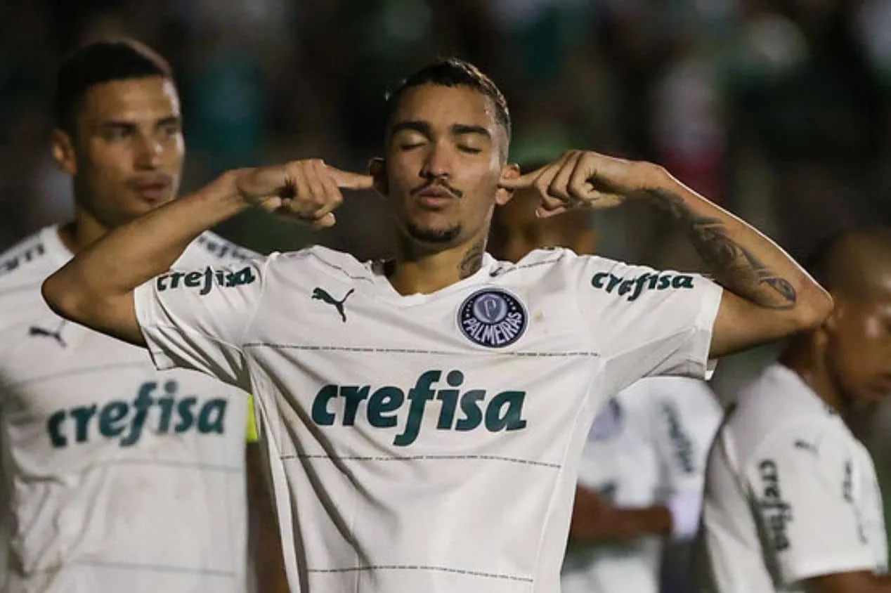 Mercado da bola: atacante do Palmeiras decide não retornar ao clube após fim de empréstimo