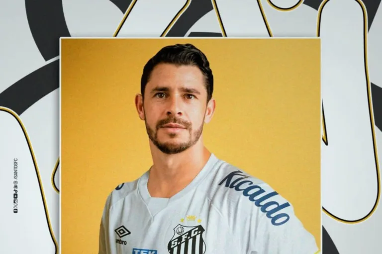 Santos anuncia oficialmente a contratação de Giuliano, ex-Corinthians