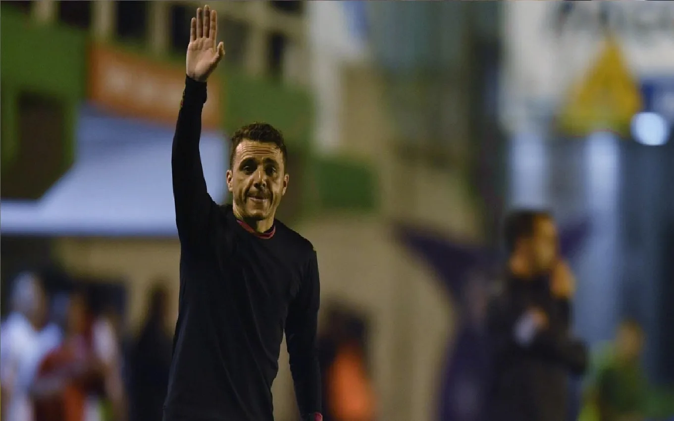 Declaração de novo técnico do Sport sobre Paulo Freire repercute