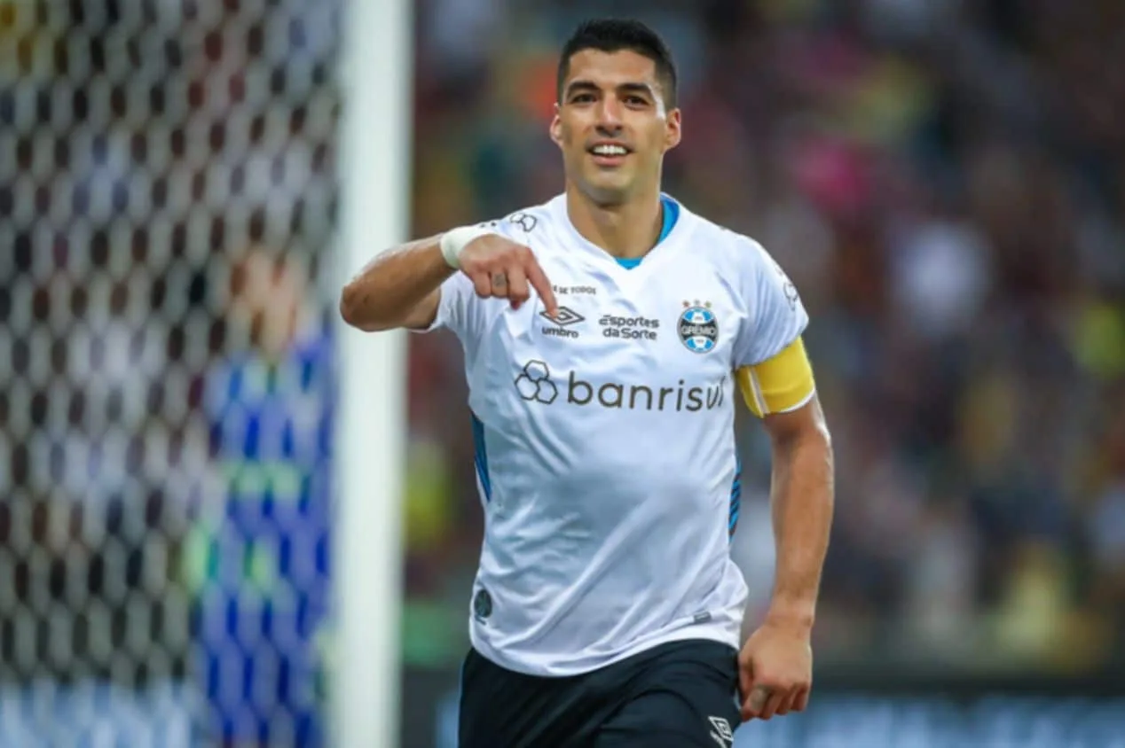 Suárez mantém escolha e elege melhor adversário que enfrentou no Brasileirão